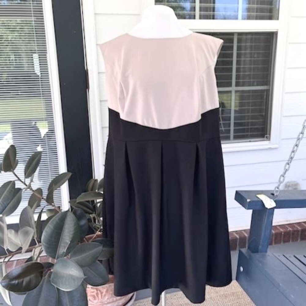 NWT AGB Dress Woman Size 20W Midi Tan & Black Plus Size